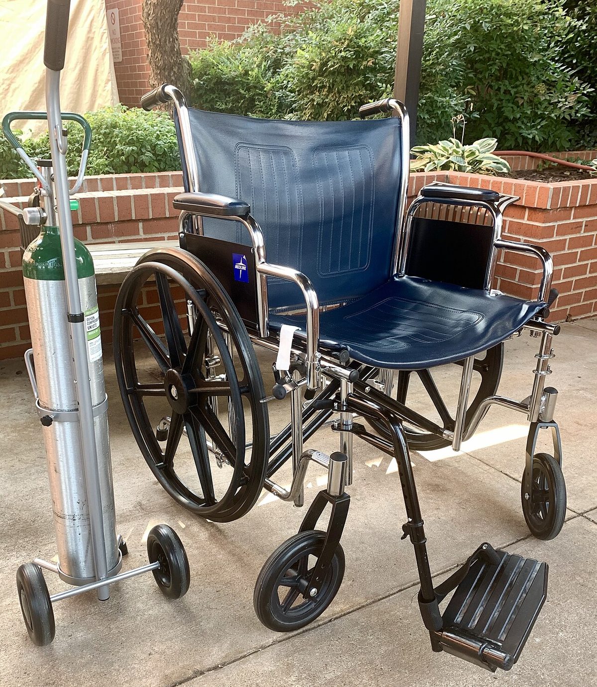 Fauteuil roulant pliable aluminium OrthoLife Lite